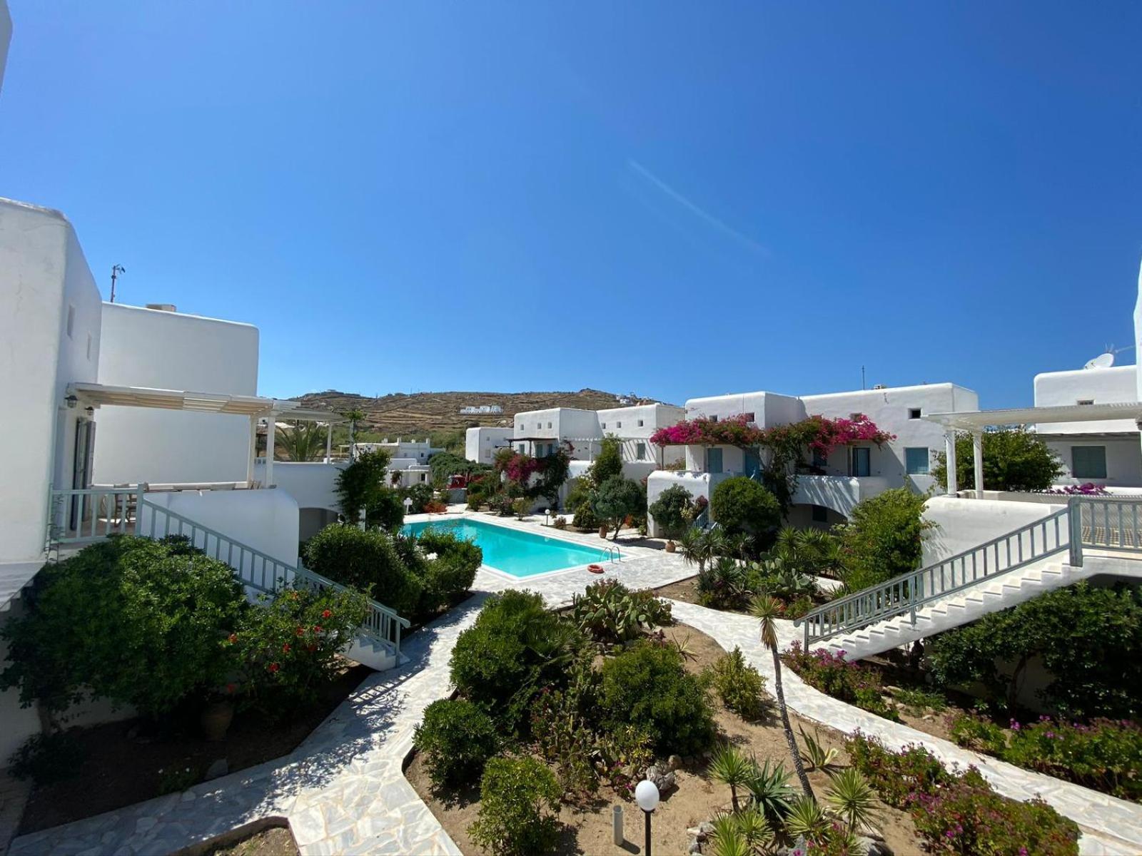 Mykonian Style W Shared Pool Houses & Nighttime Security Guard Ornos  Exteriör bild