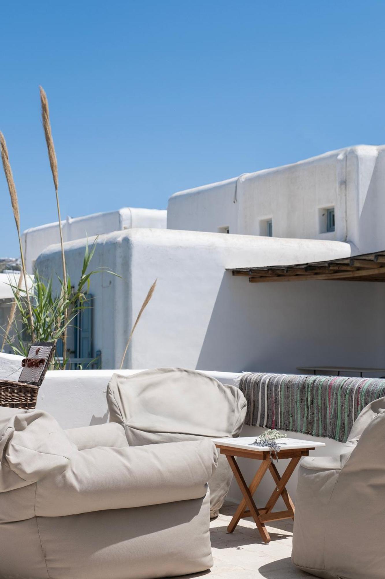Mykonian Style W Shared Pool Houses & Nighttime Security Guard Ornos  Exteriör bild