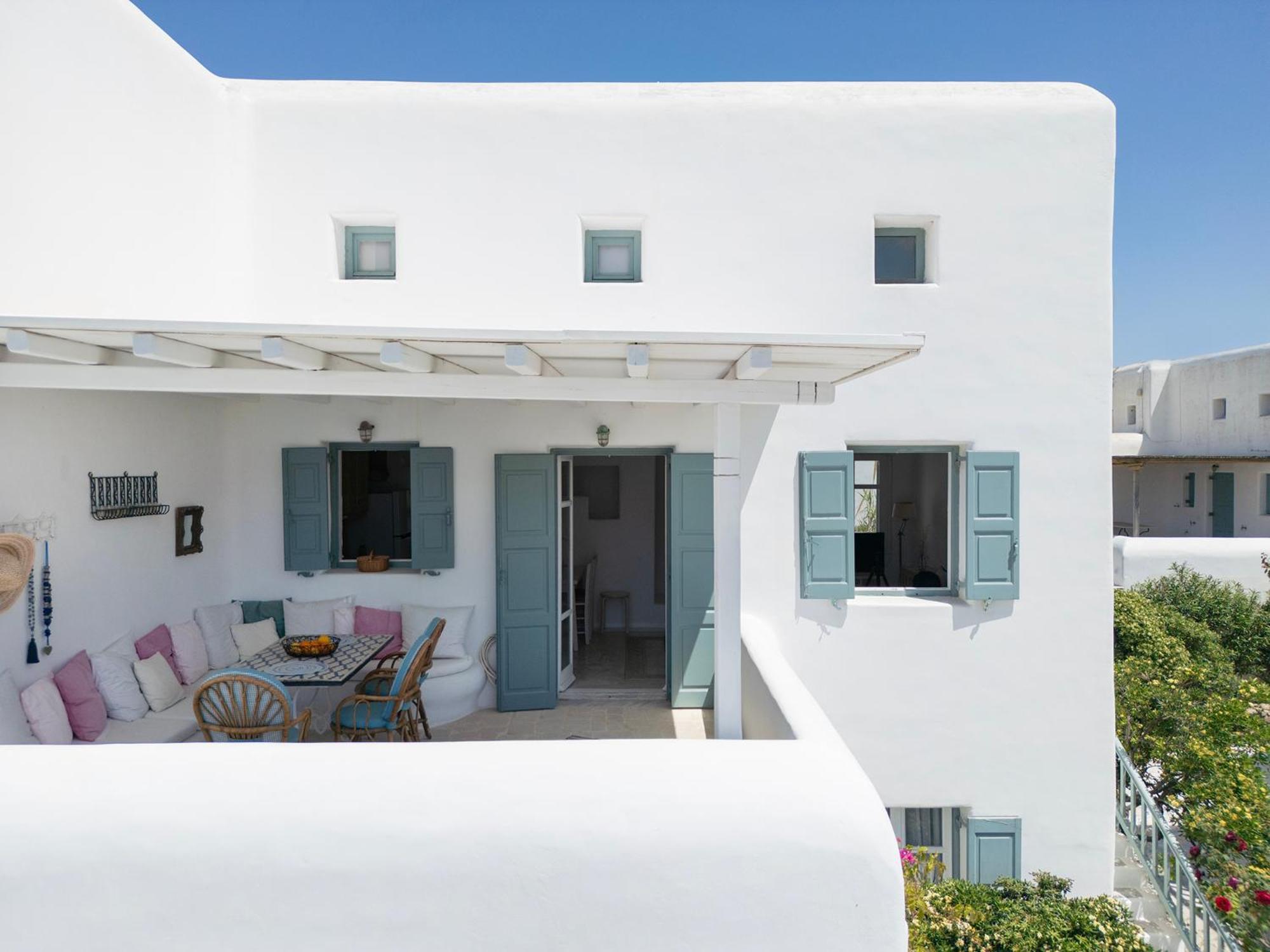 Mykonian Style W Shared Pool Houses & Nighttime Security Guard Ornos  Exteriör bild